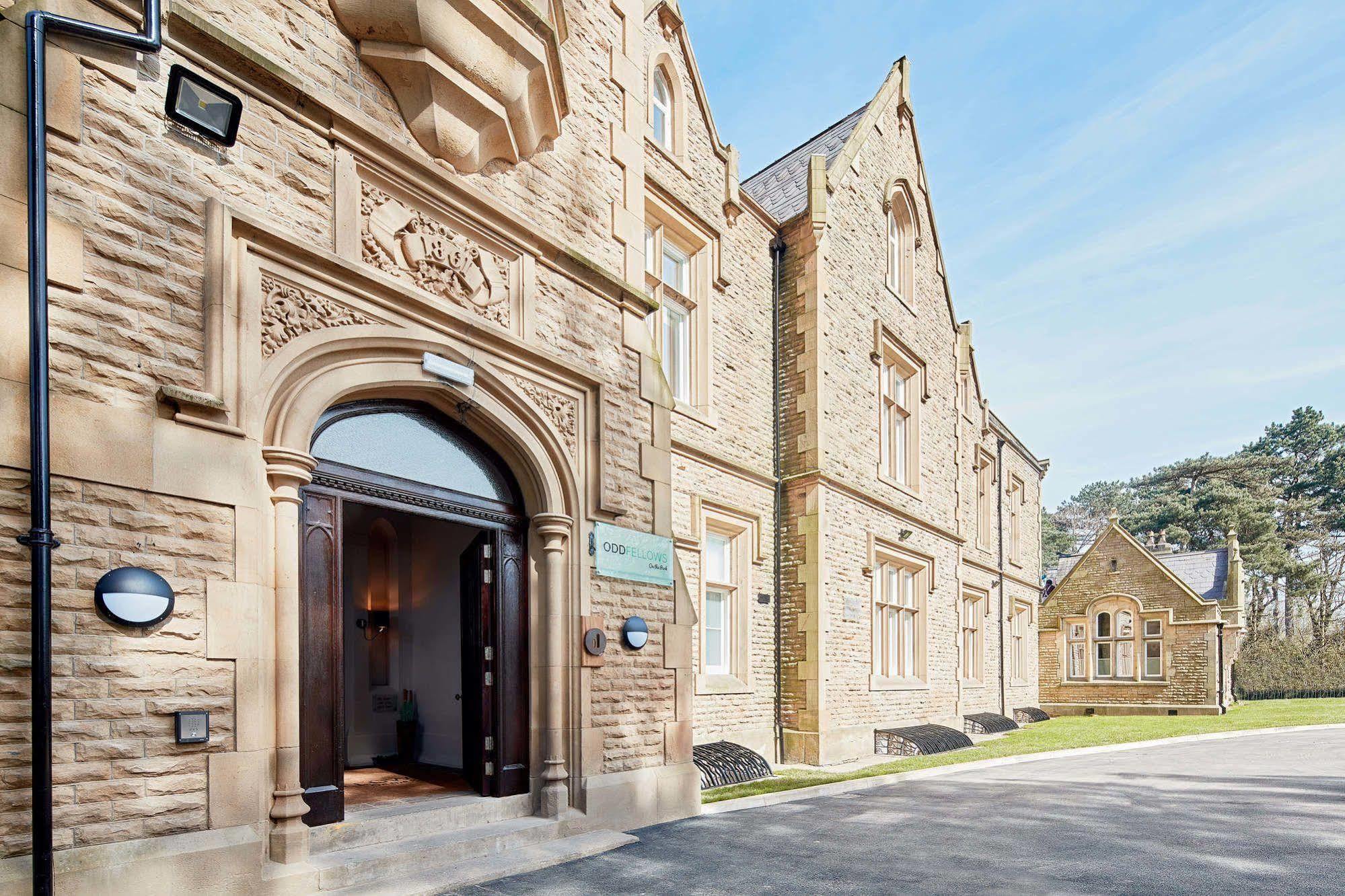 Oddfellows On The Park Cheadle  Exterior foto The former school buildings